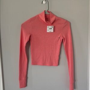 Pink Long Sleeve Ribbed Top - new with tags!
